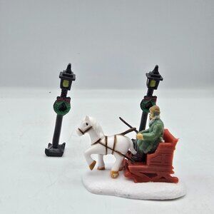 Cobblestone Corners Christmas Village People Miniature Figurines 3 pcs